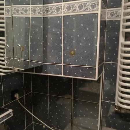 Flat Trocka Street Apartment Varşovia Exterior foto